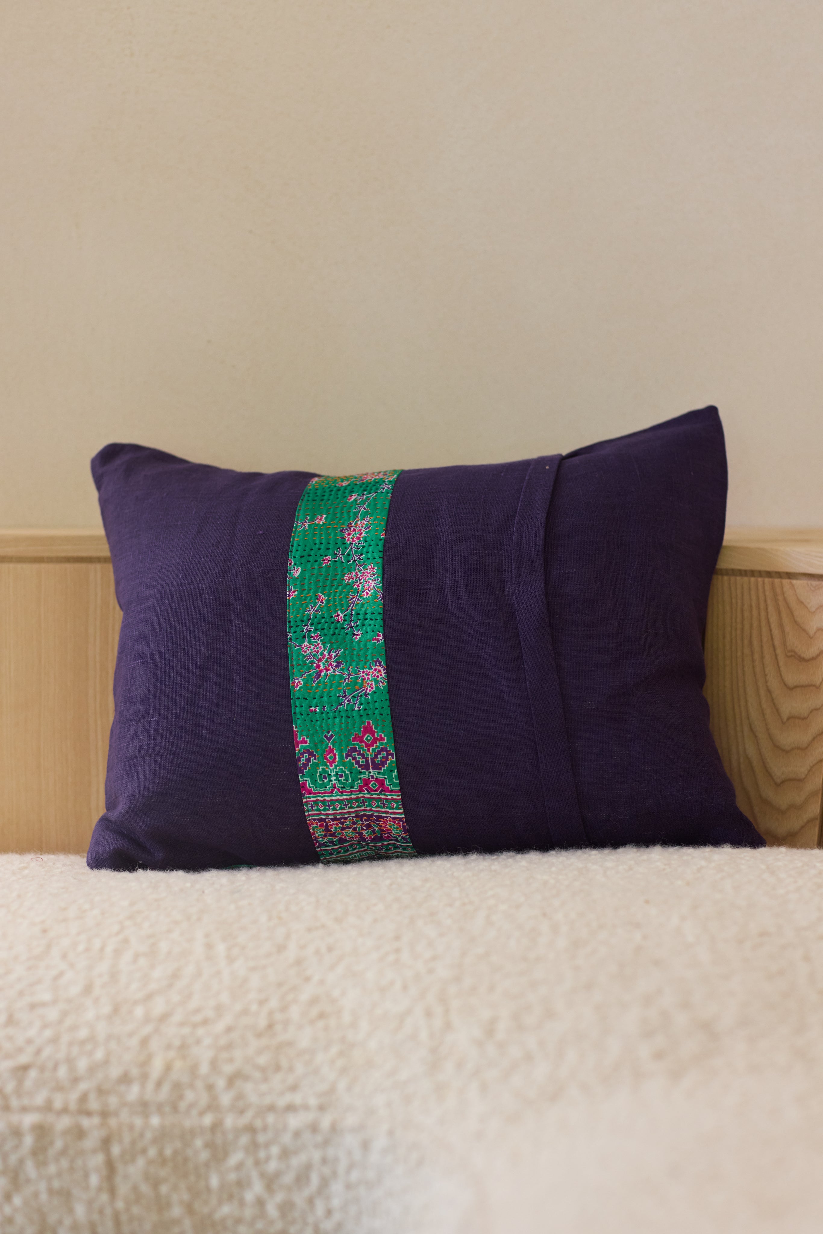 Kantha Silk/Linen Cushion