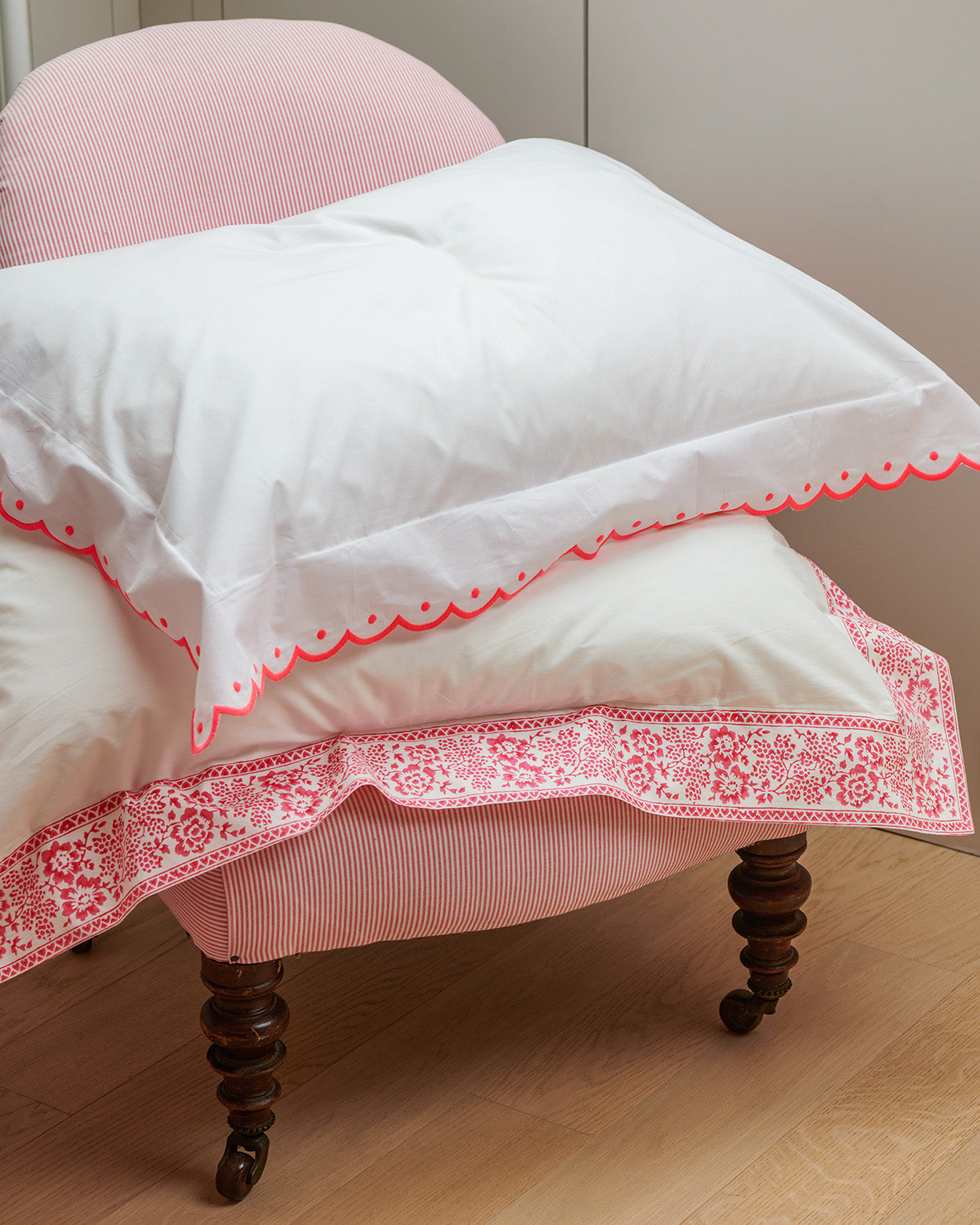 Fluro Pink Scallop bordered set of 2 pillowcases