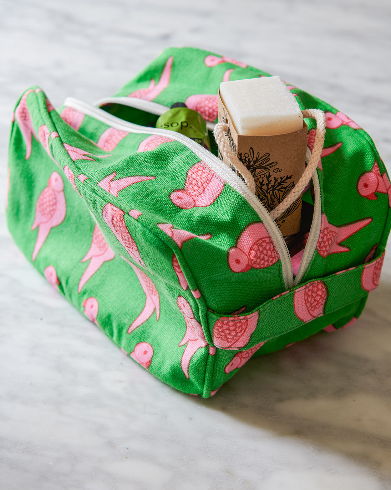 Parrot Wash bag