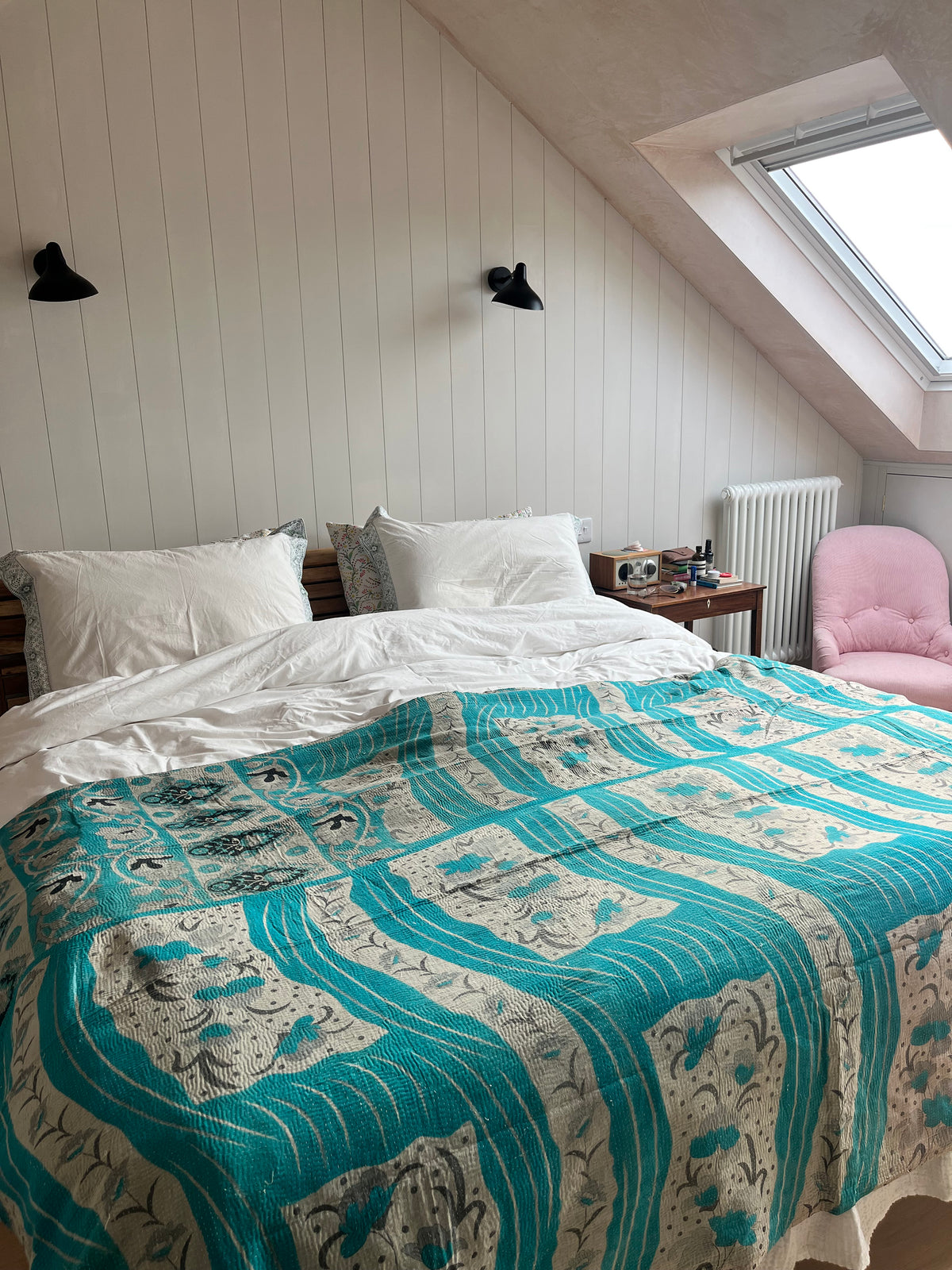 Turquoise Floral with purple scallop Reverse Kantha quilt