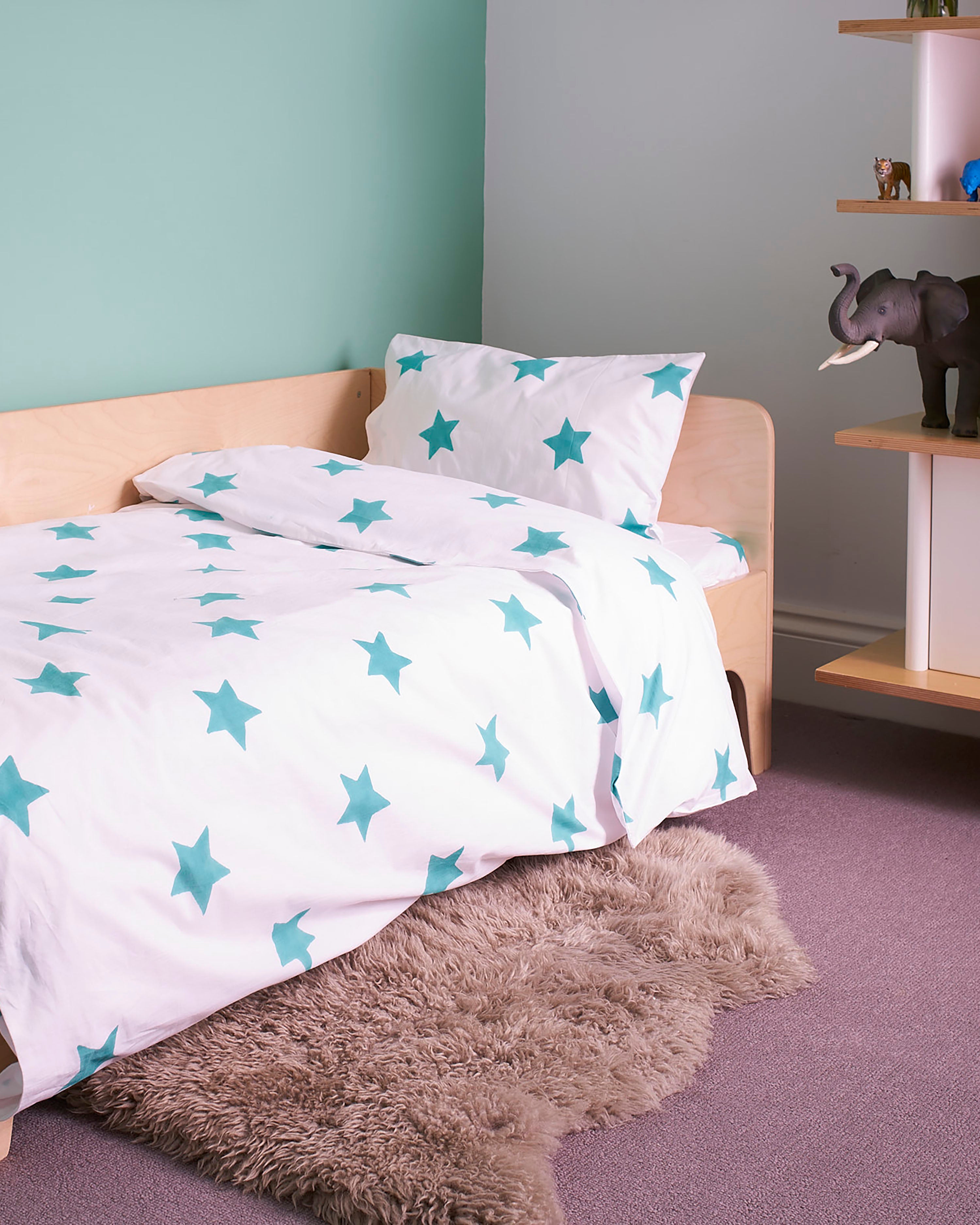 Tuquoise Star toddler cot bed duvet set