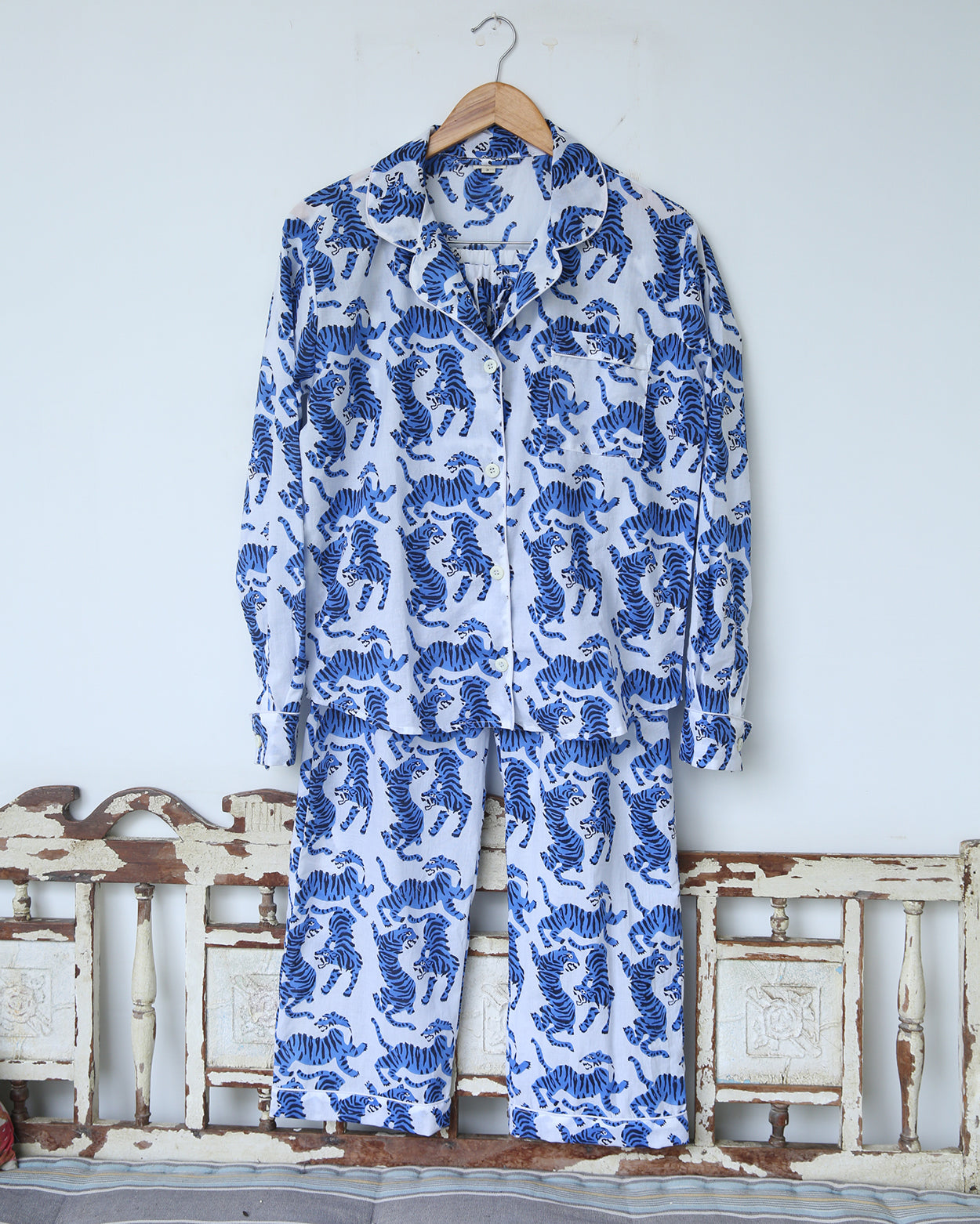 Tiger pyjamas