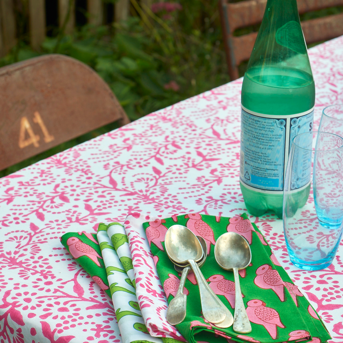 Pink floral napkins - set of 6