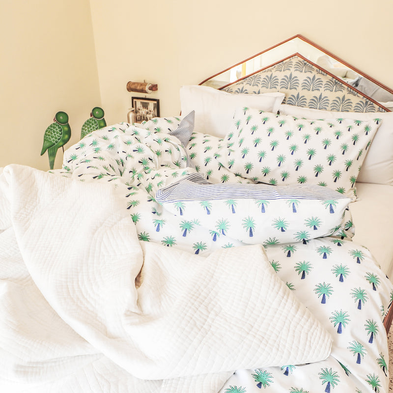 Turquoise palm tree duvet cover