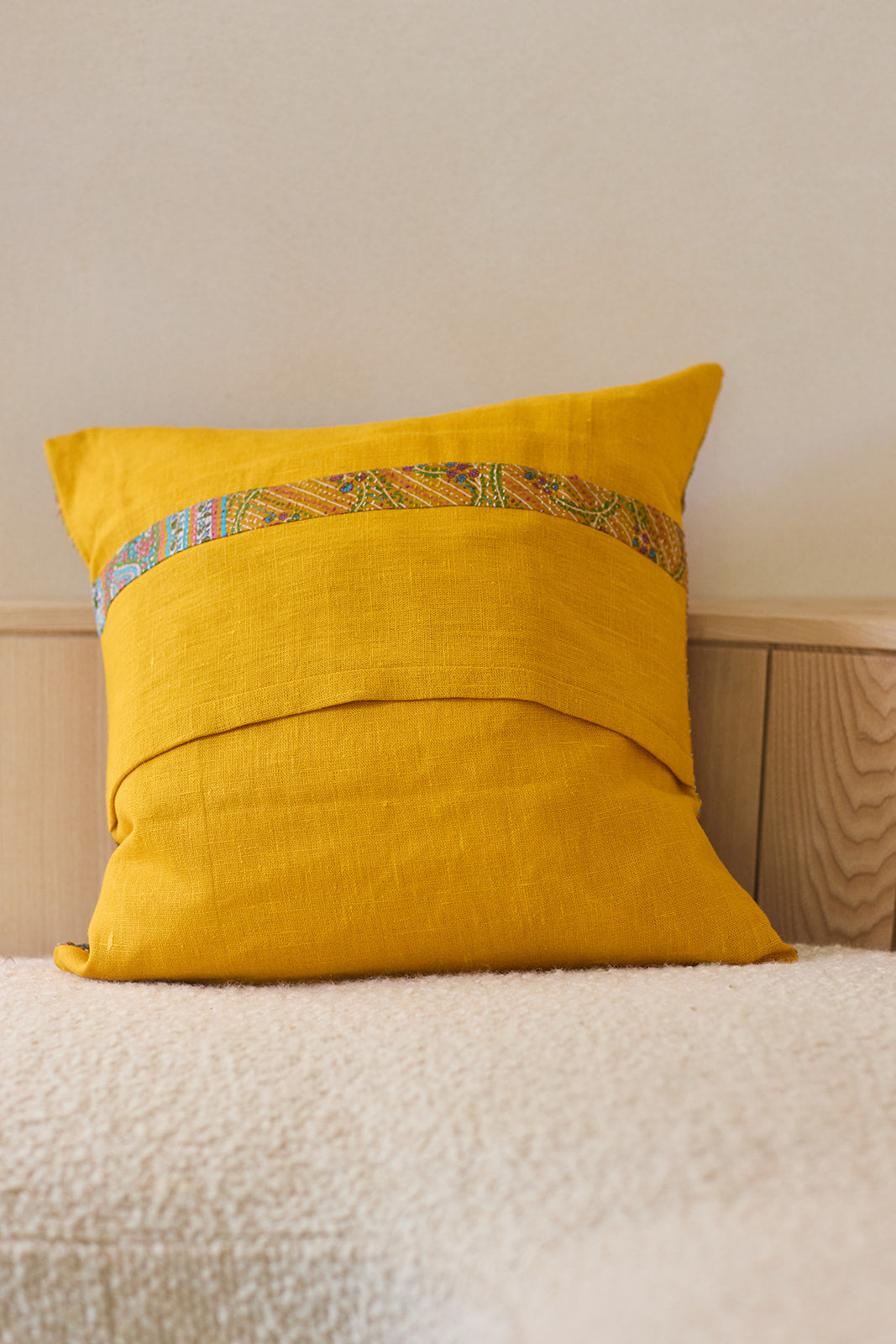 Kantha Silk/Linen Cushion