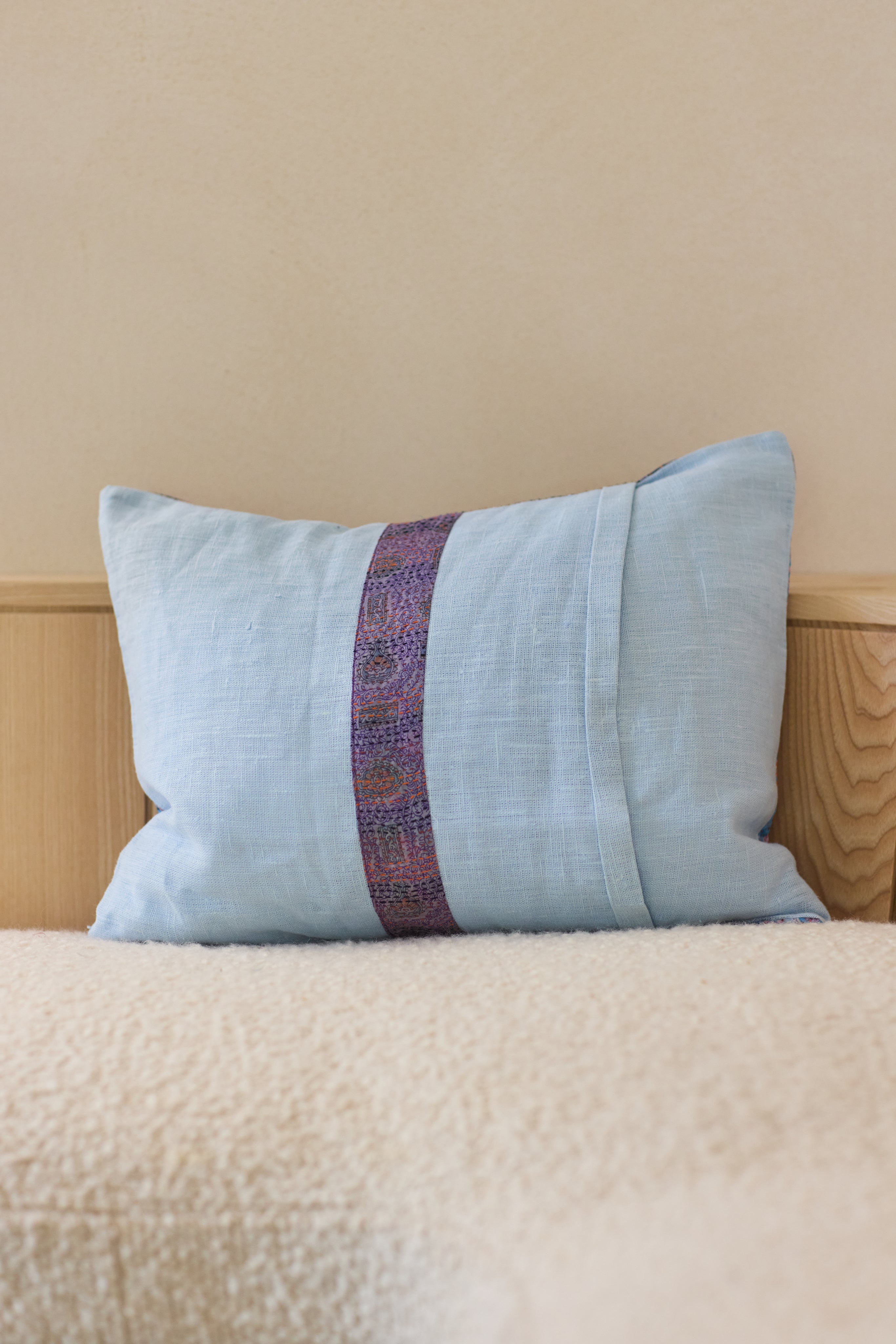 Kantha Silk/Linen Cushion