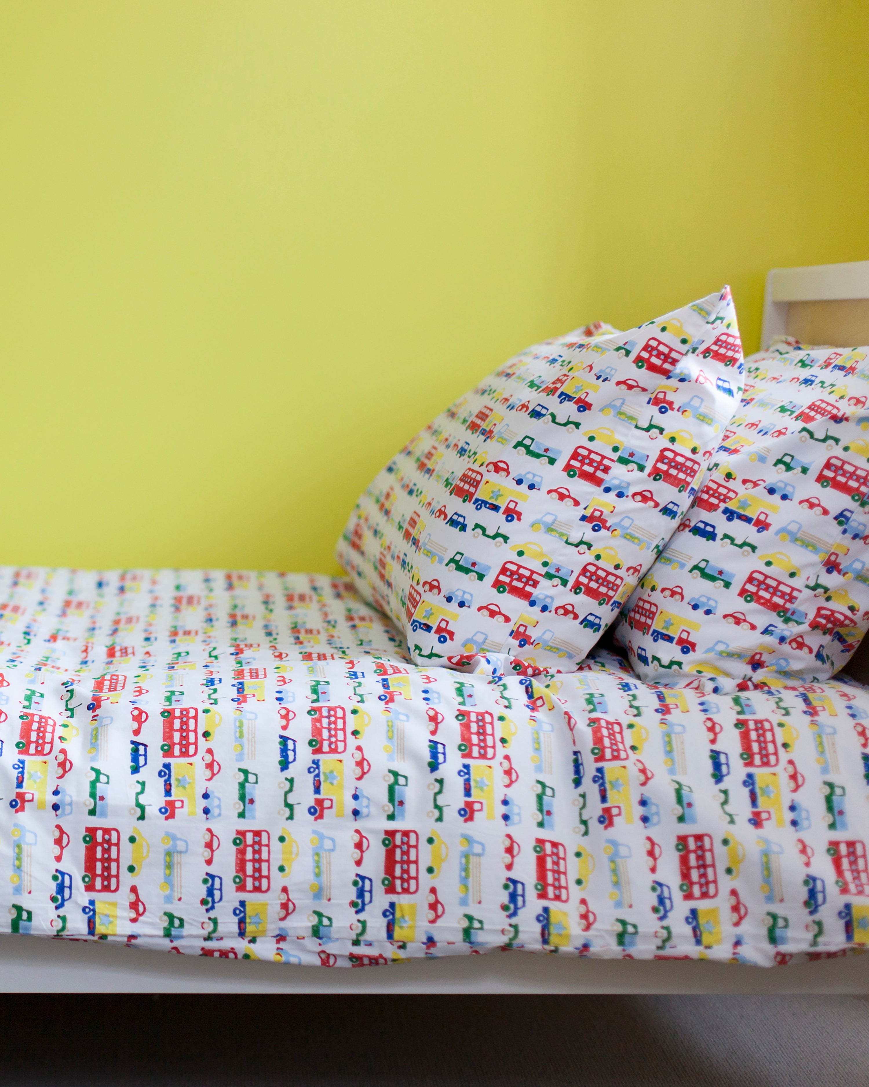 Car & buses single duvet cover