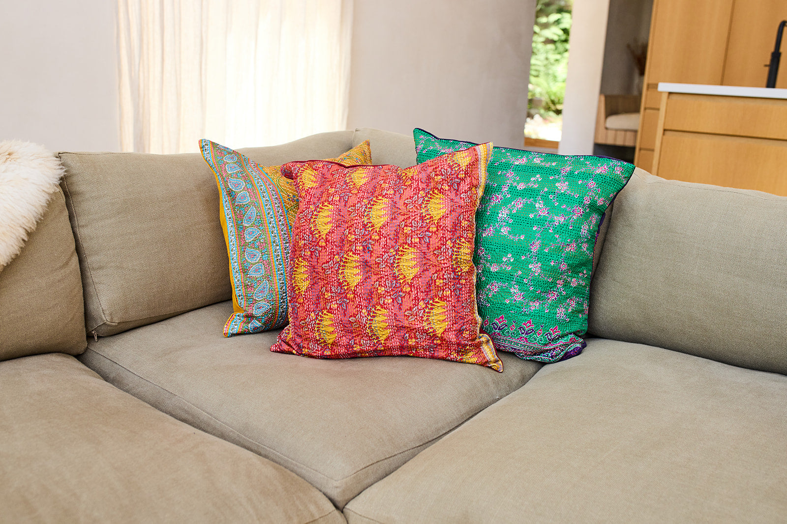 Kantha Silk/Linen Cushion