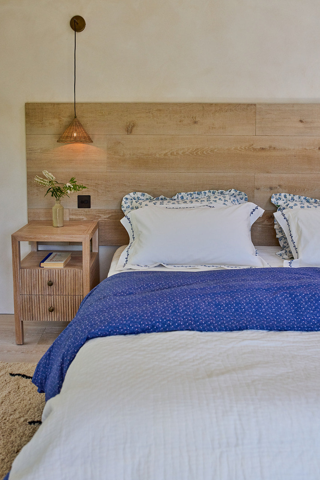 Floral Stem Pillowcases