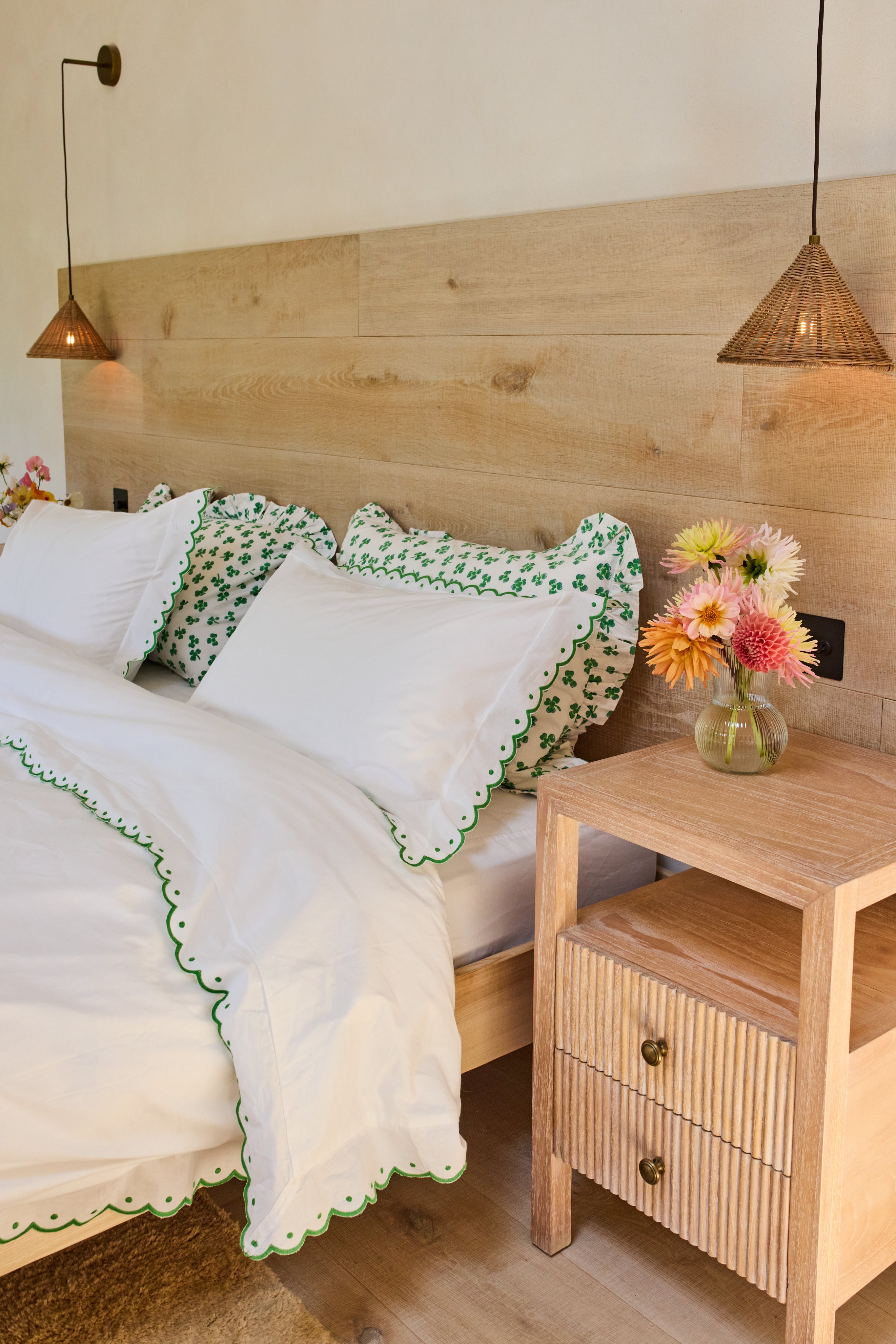 Clover Frill Pillowcases