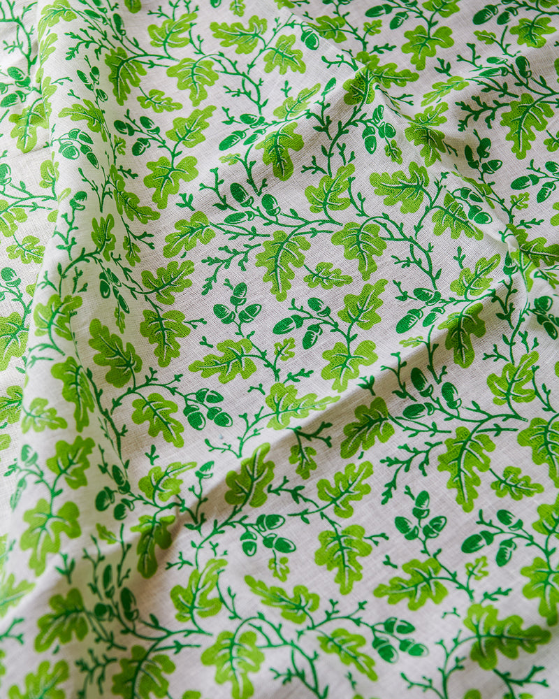 Oak Leaf Linen Fabric Swatch