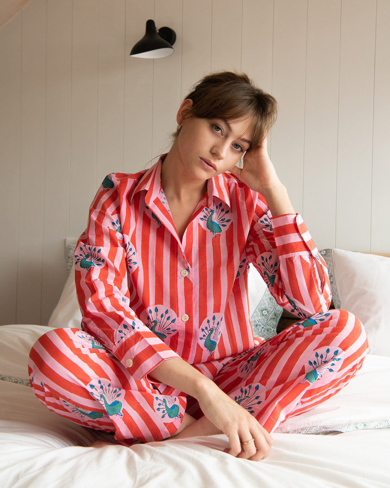 Leveret Womens Two Piece Cotton Pajamas Striped Red and White M