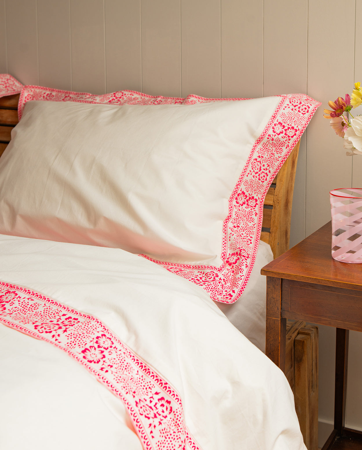 Provence Floral bordered bedlinen set