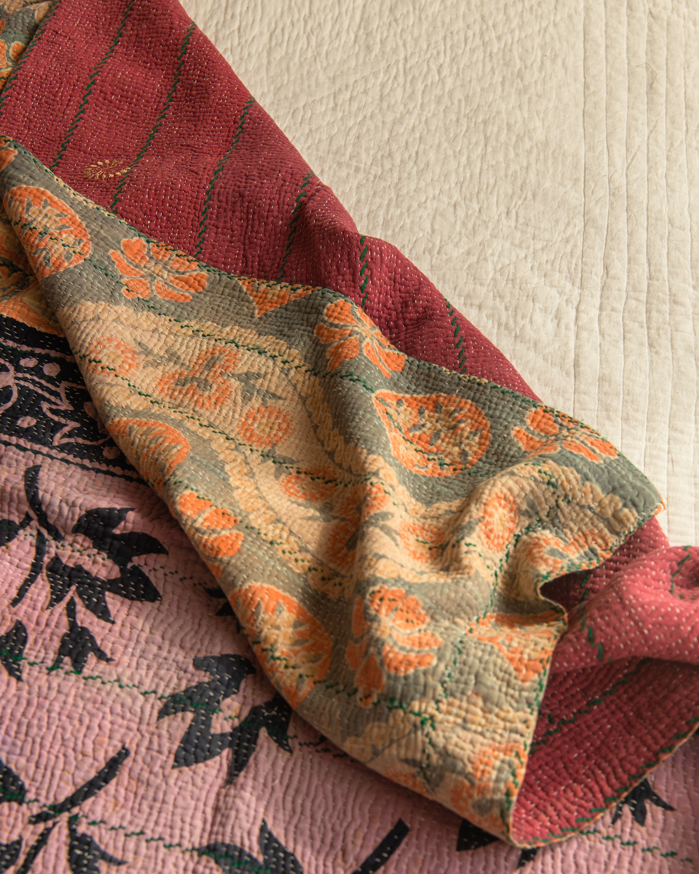 Lillac with Blue leaves & pink reverse Kantha quilt