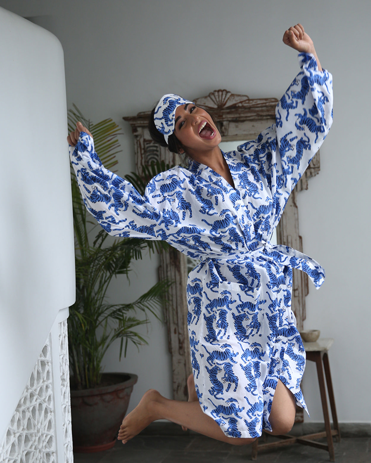 Blue tiger kimono