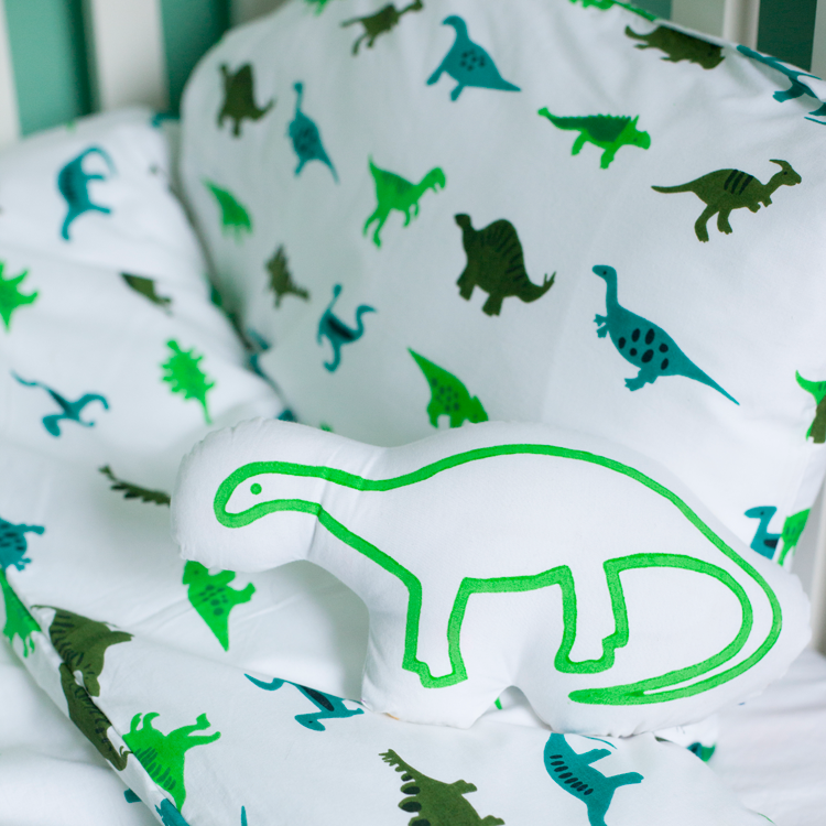 Dinosaurs toddler cot bed duvet set