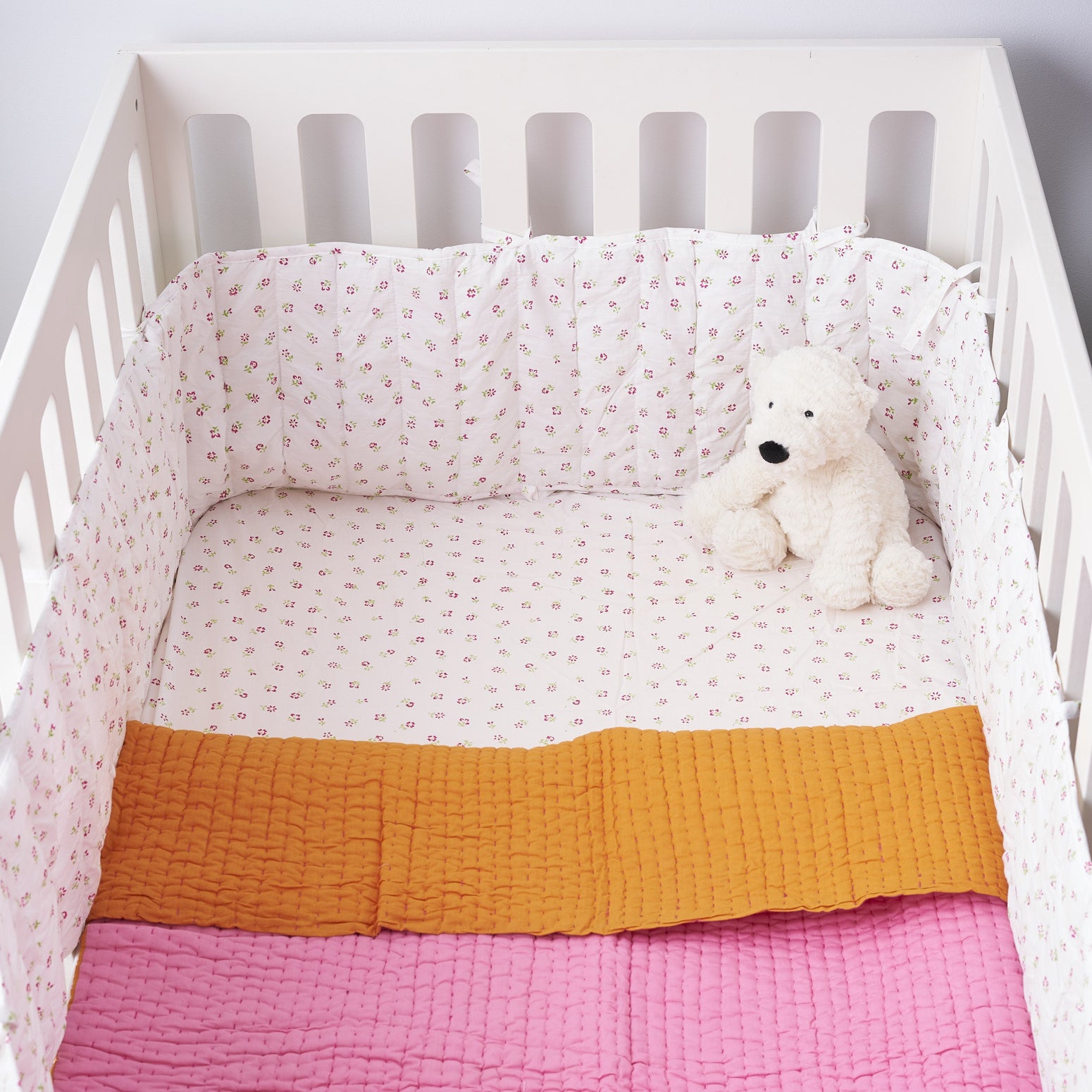 Scattered floral cot bed fitted sheet