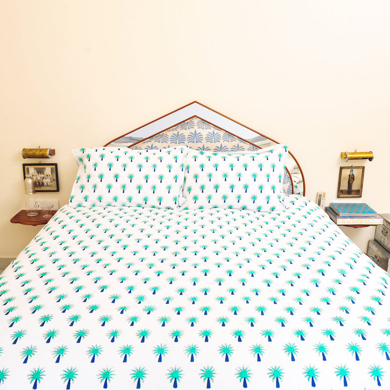 Turquoise palm tree bedding set