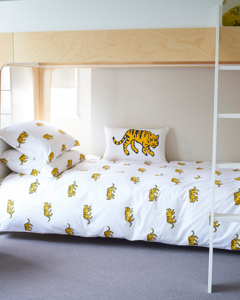 Yellow Tiger single pillowcase